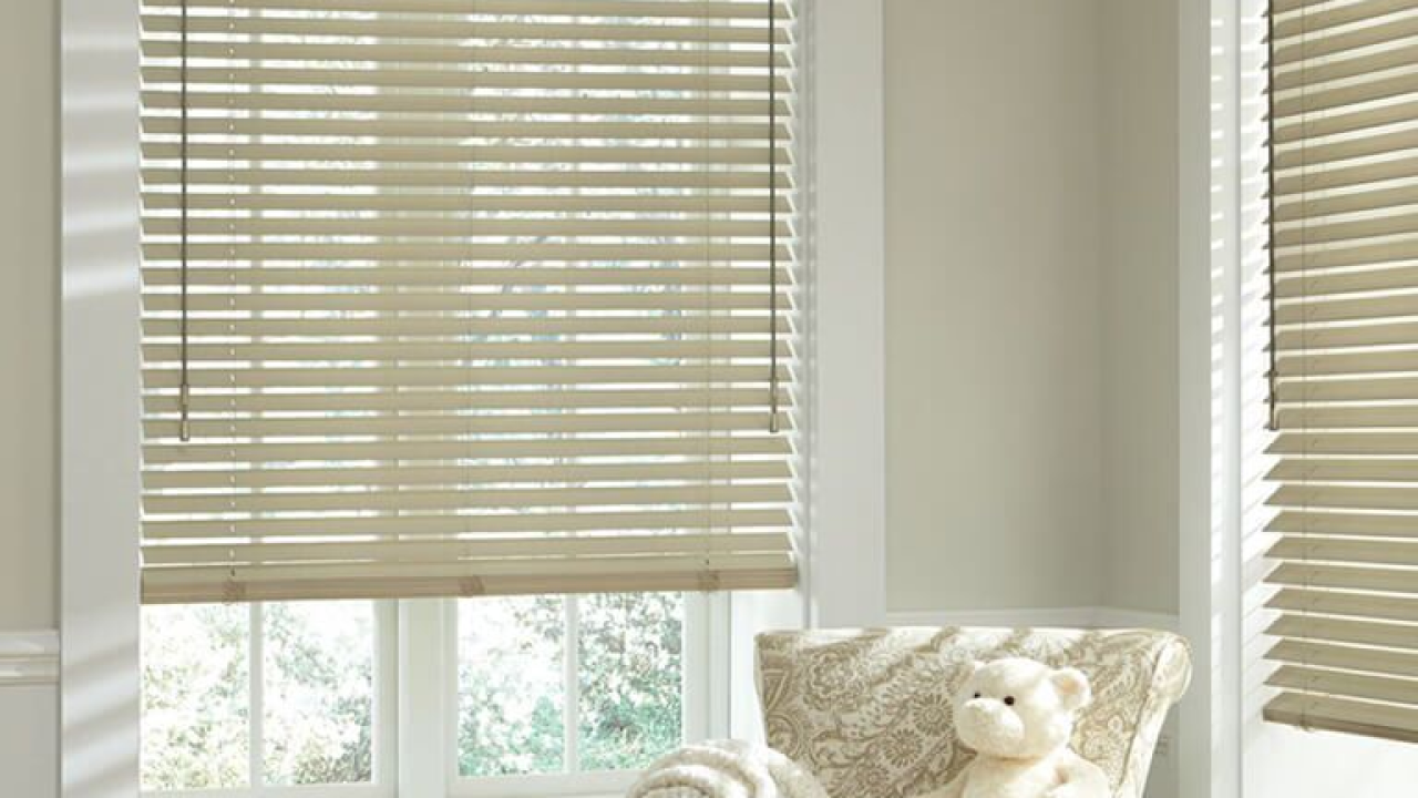 Horizontal blinds